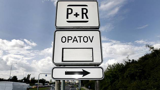 Zprovoznění P + R parkoviště na Opatově